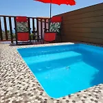 Private Pool Bbq Air Conditioning Stunning Ocean View *